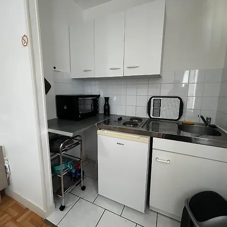Lejlighed Entre Thermes Et Centre-ville Avec Jardin, Parking Et Wifi - Fr-1-541-119